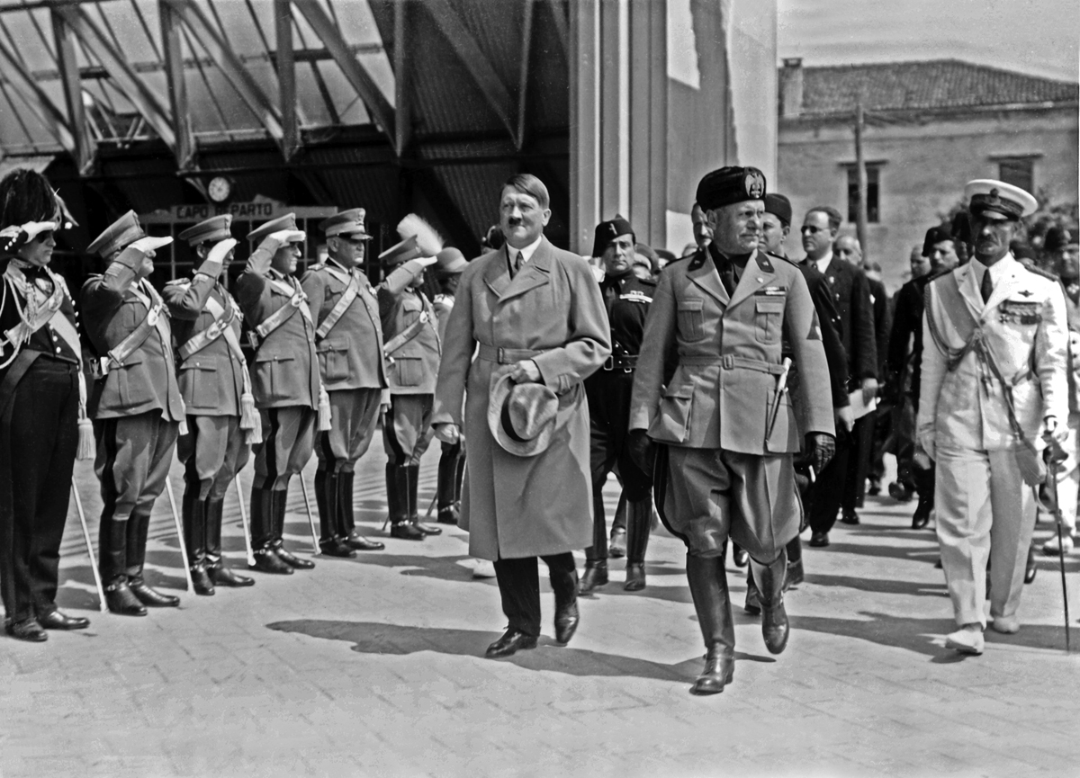 Adolf Hitler and Benito Mussolini in Venice during Hitler's first visit to Italy